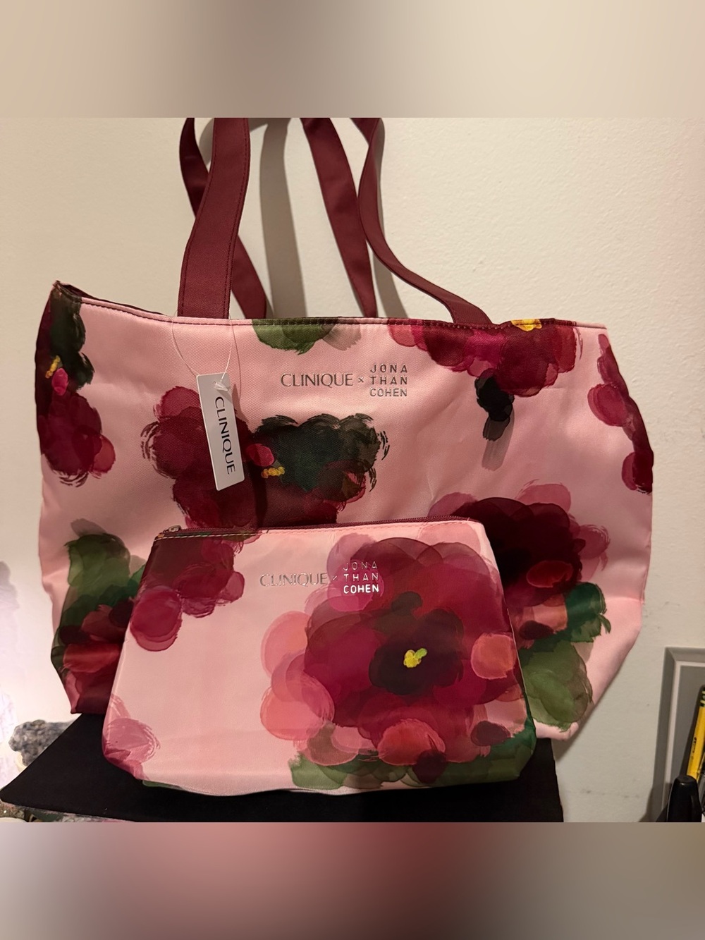 NWT Clinique Pink Floral Tote Shopping Shoulder Bag Purse plus Small Bag